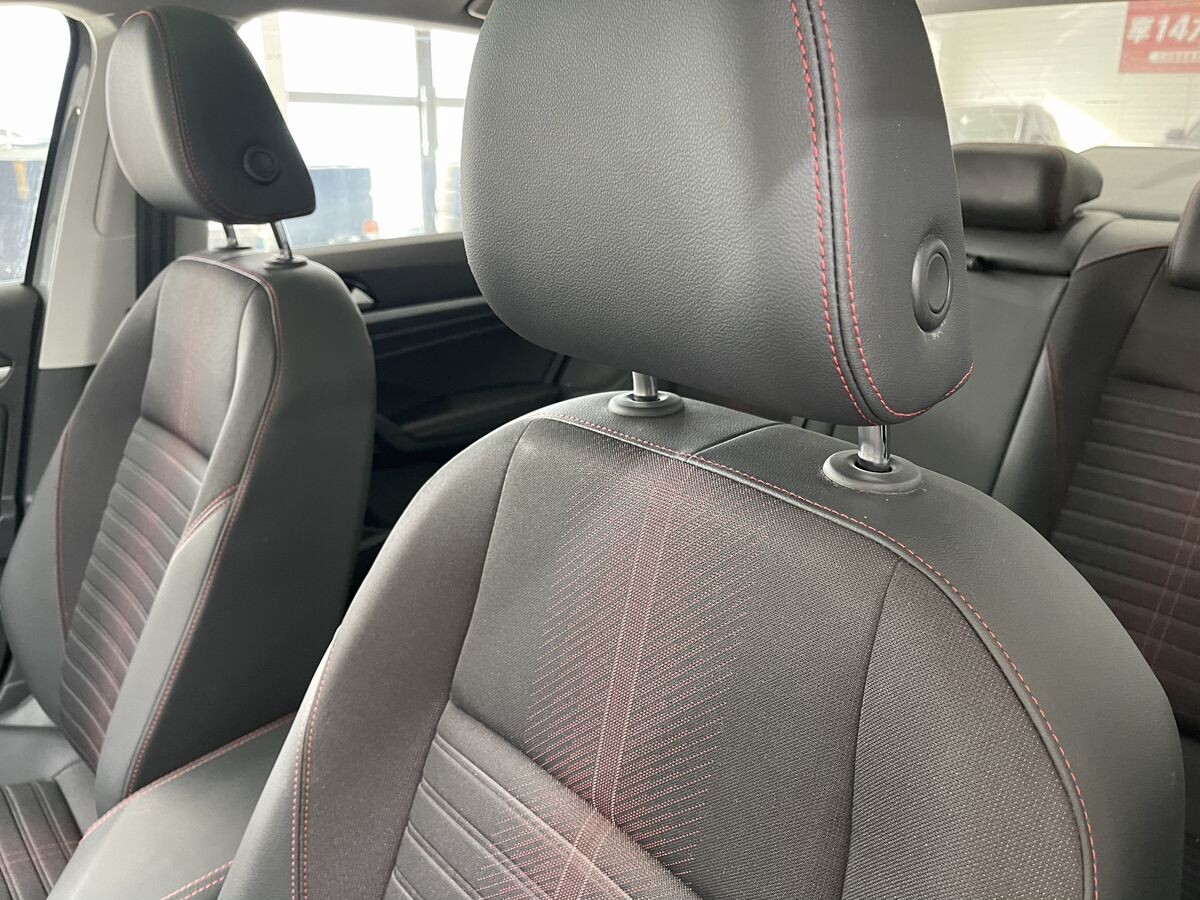 Volkswagen Lavida 2022 - фото автомобиля