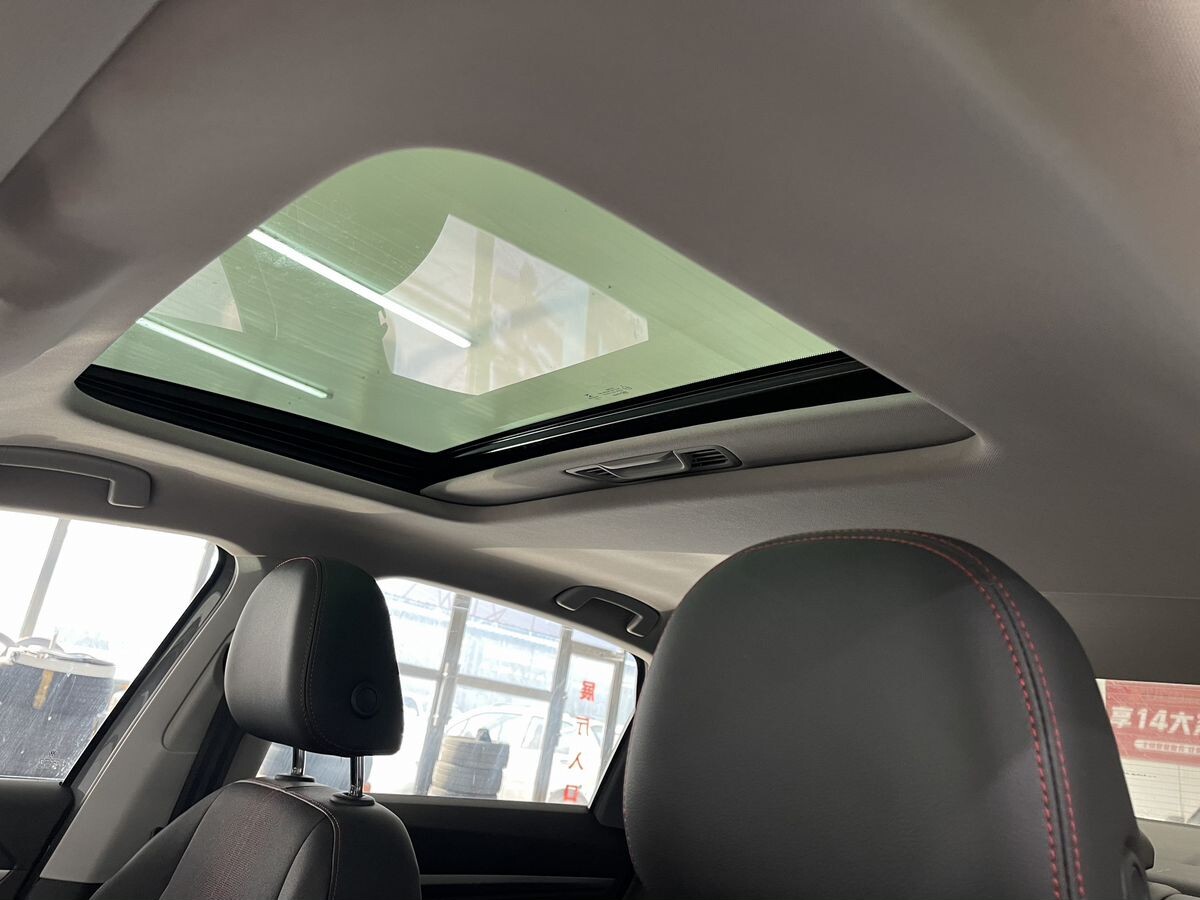 Volkswagen Lavida 2022 - фото автомобиля