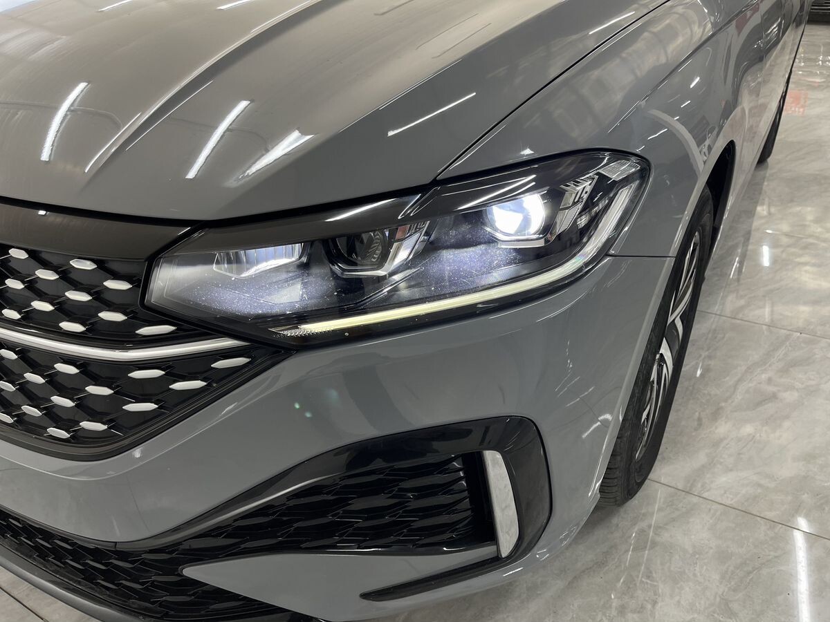 Volkswagen Lavida 2022 - фото автомобиля