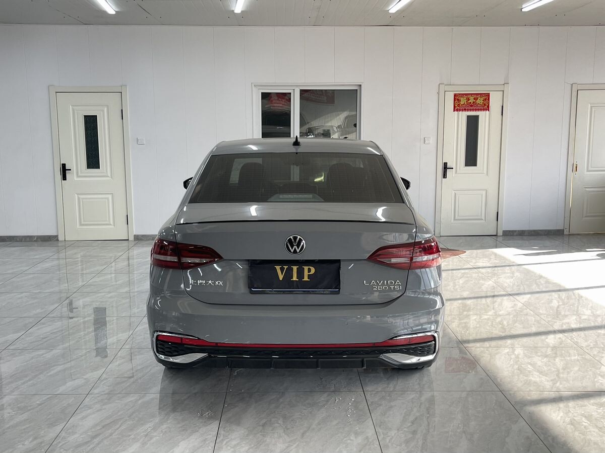 Volkswagen Lavida 2022 - фото автомобиля