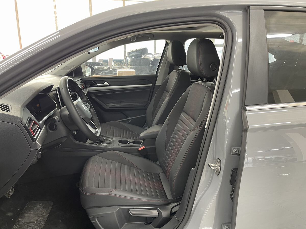 Volkswagen Lavida 2022 - фото автомобиля