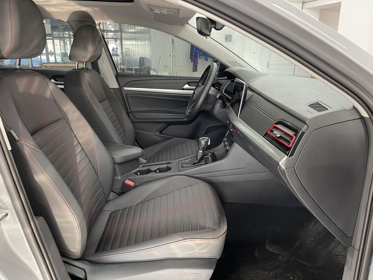 Volkswagen Lavida 2022 - фото автомобиля