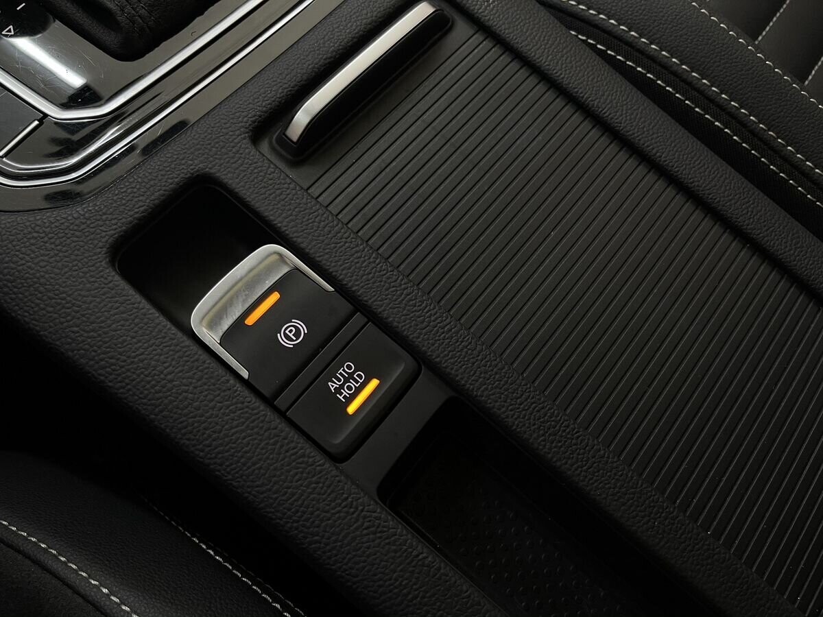 Volkswagen Magotan 2022 - фото автомобиля