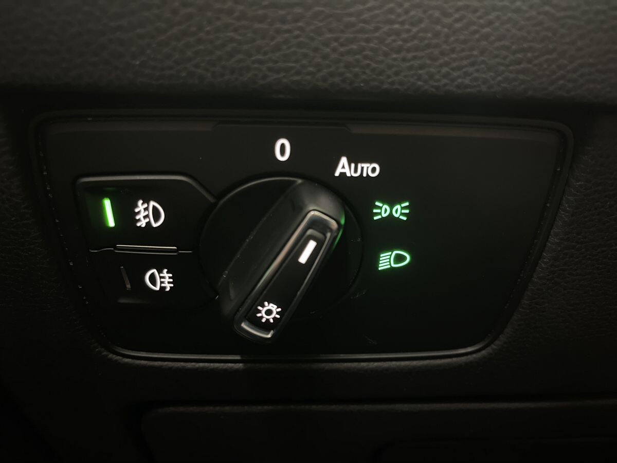 Volkswagen Magotan 2022 - фото автомобиля