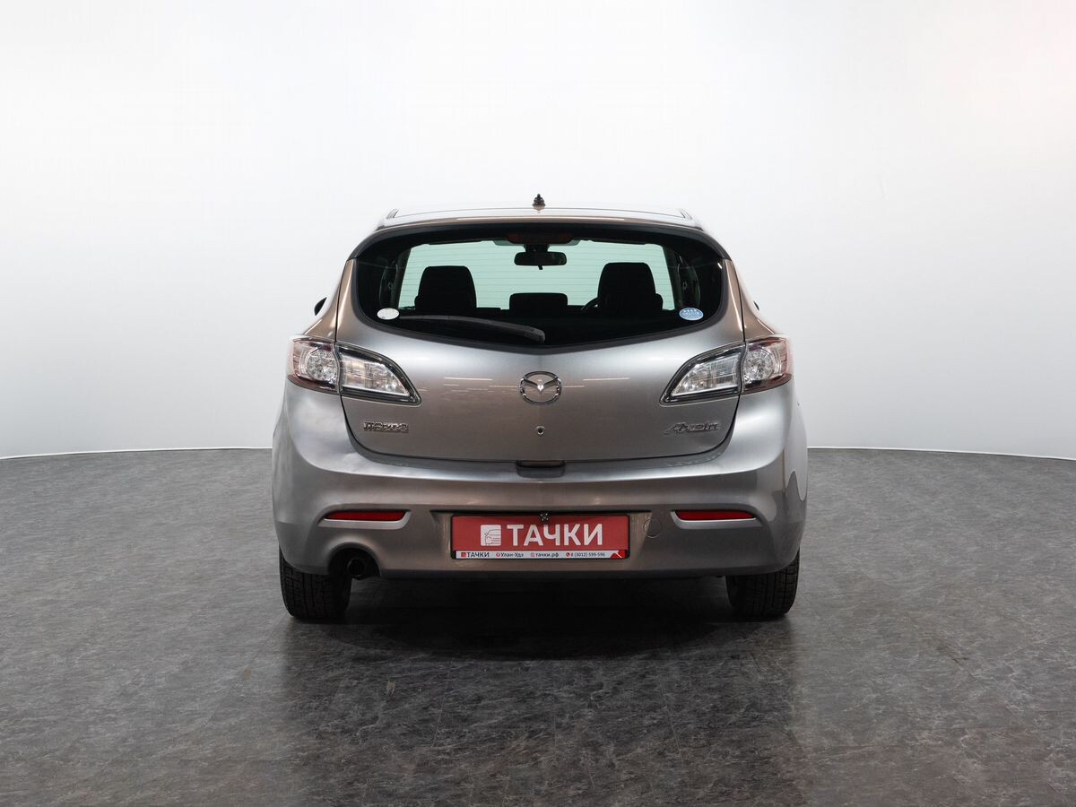 Mazda Axela 2010 - фото автомобиля