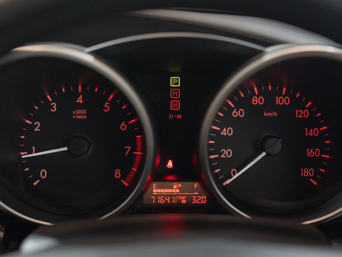 Mazda Axela 2010 - фото автомобиля