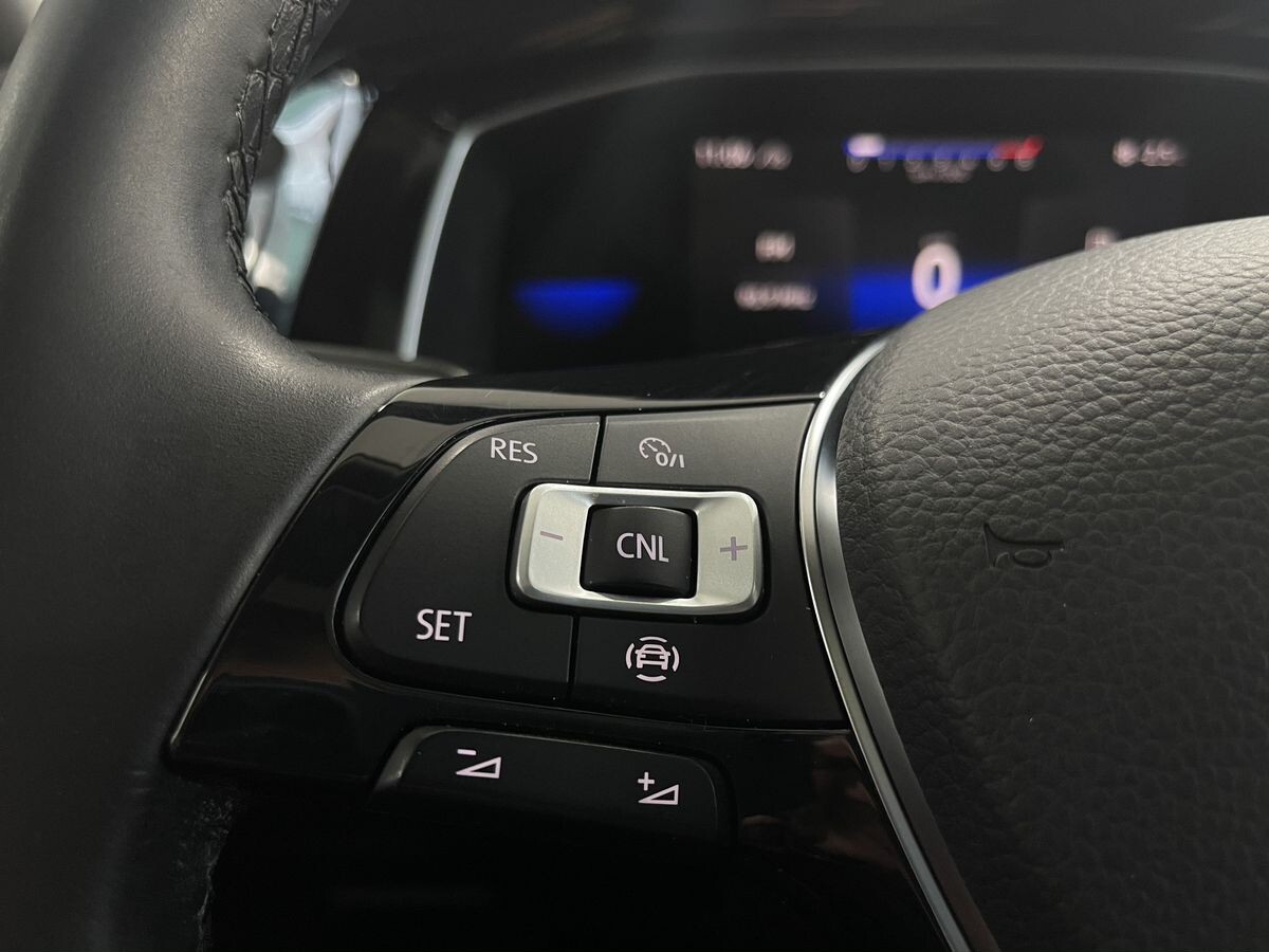 Volkswagen Sagitar 2021 - фото автомобиля