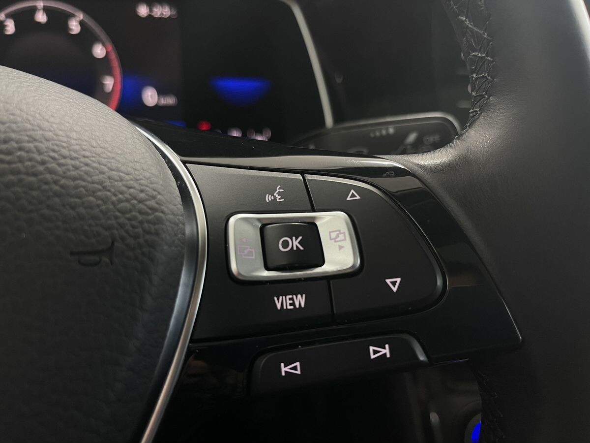 Volkswagen Sagitar 2021 - фото автомобиля