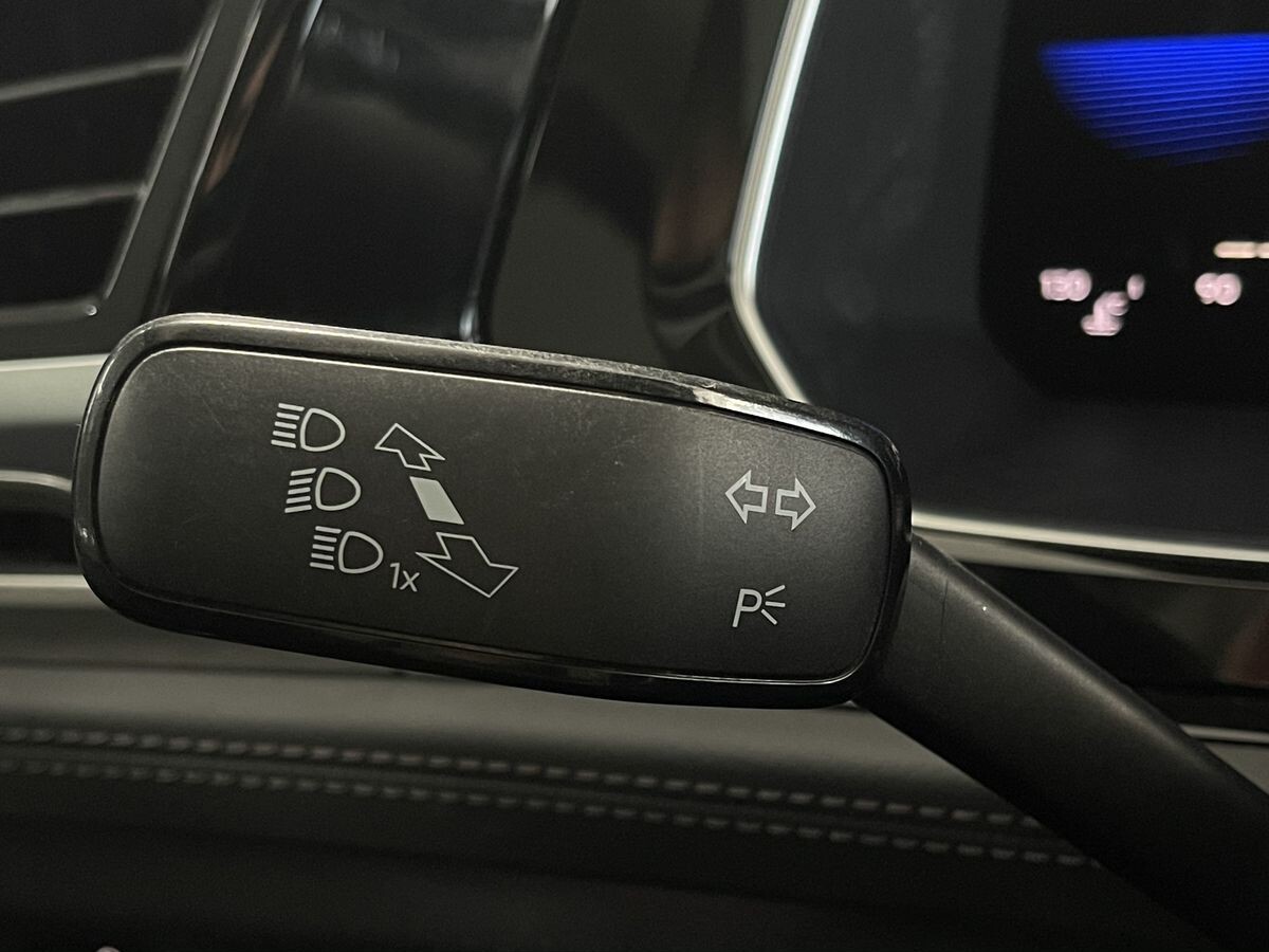 Volkswagen Sagitar 2021 - фото автомобиля