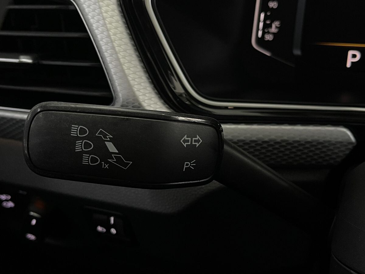 Volkswagen Tacqua 2022 - фото автомобиля