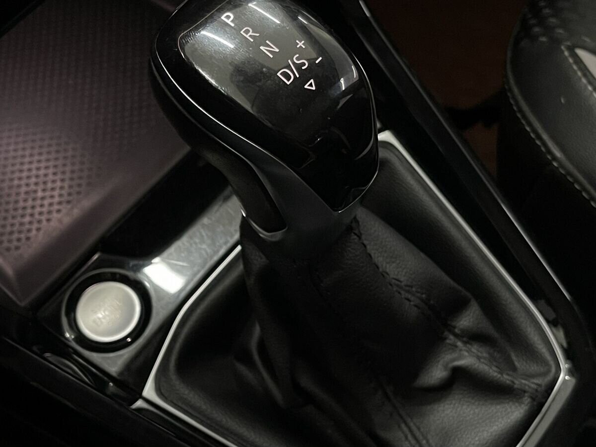 Volkswagen Tacqua 2022 - фото автомобиля