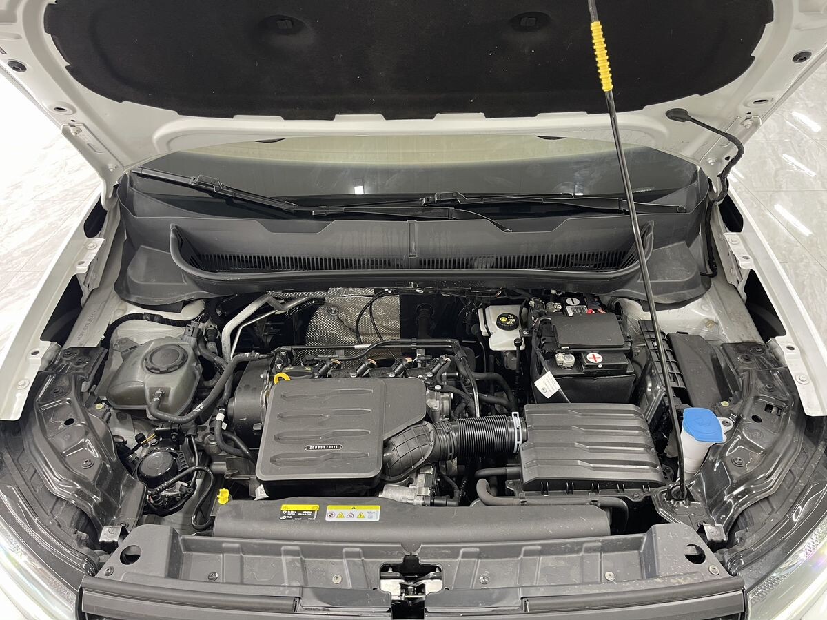 Volkswagen Tacqua 2022 - фото автомобиля