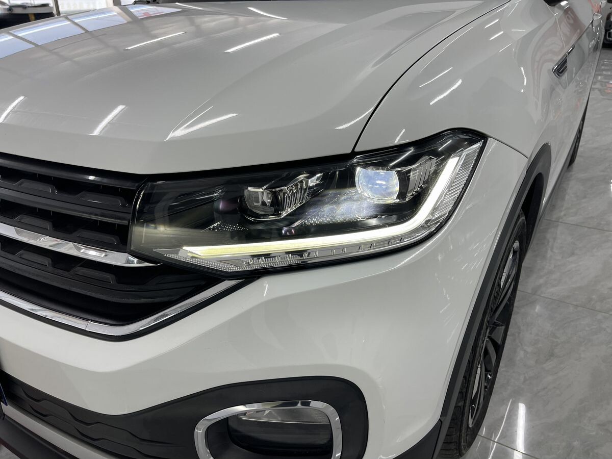 Volkswagen Tacqua 2022 - фото автомобиля