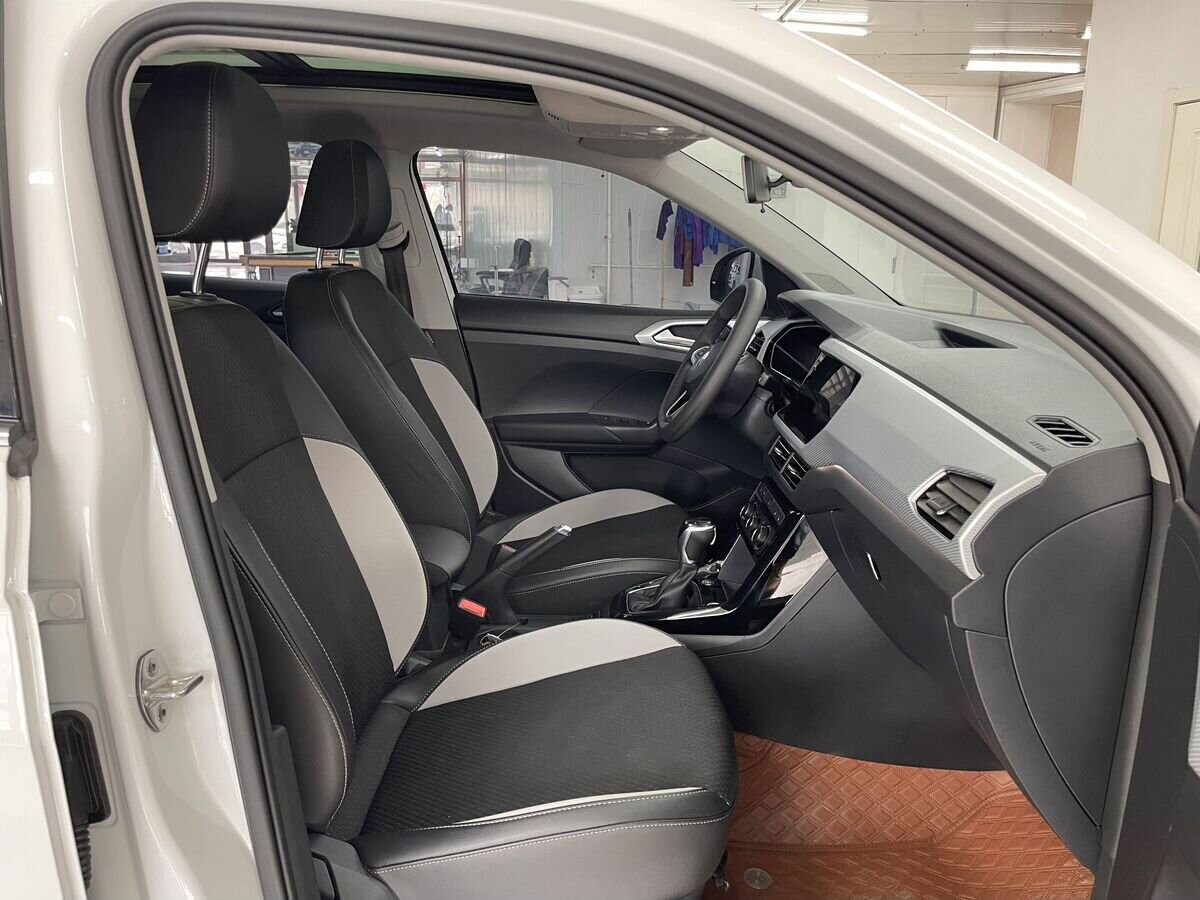 Volkswagen Tacqua 2022 - фото автомобиля