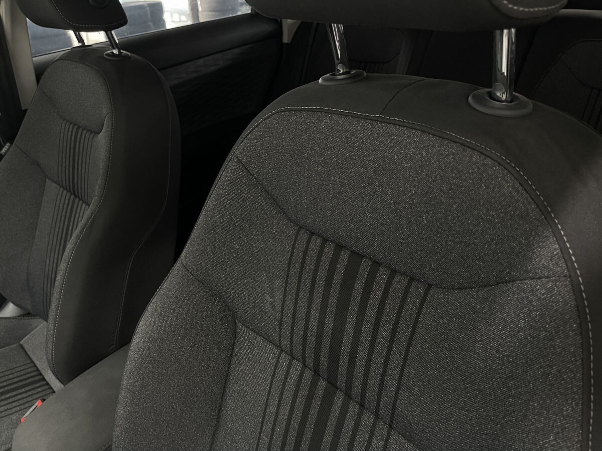 Volkswagen Tharu 2022 - фото автомобиля