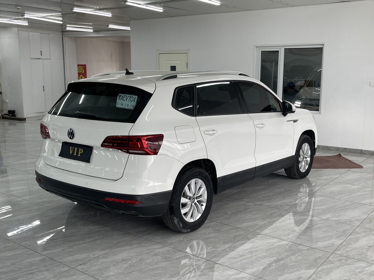 Volkswagen Tharu 2022 - фото автомобиля