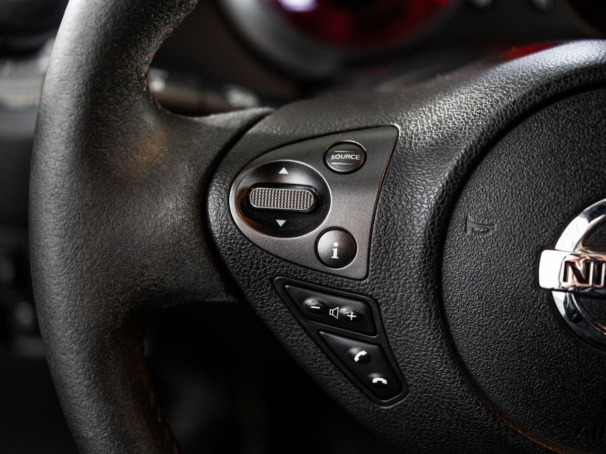 Nissan Juke 2014 - фото автомобиля