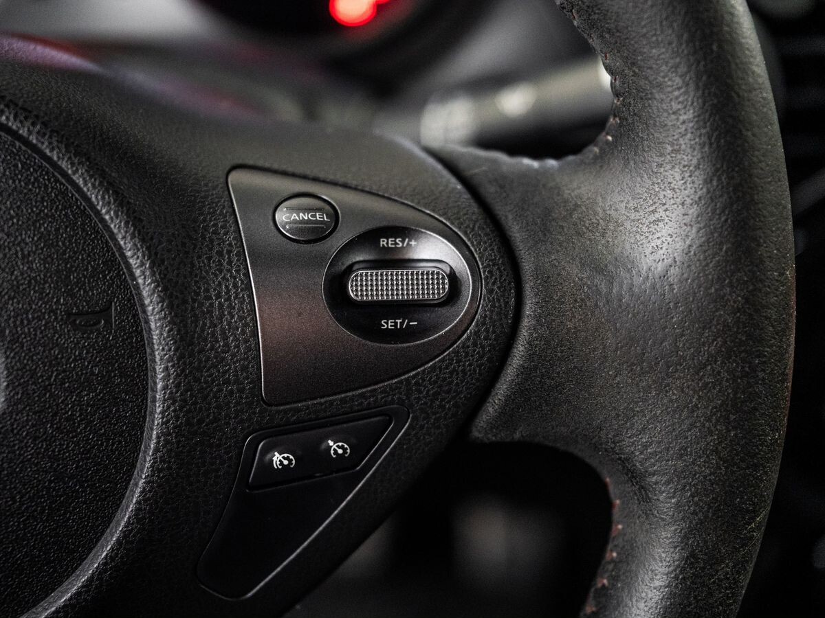 Nissan Juke 2014 - фото автомобиля