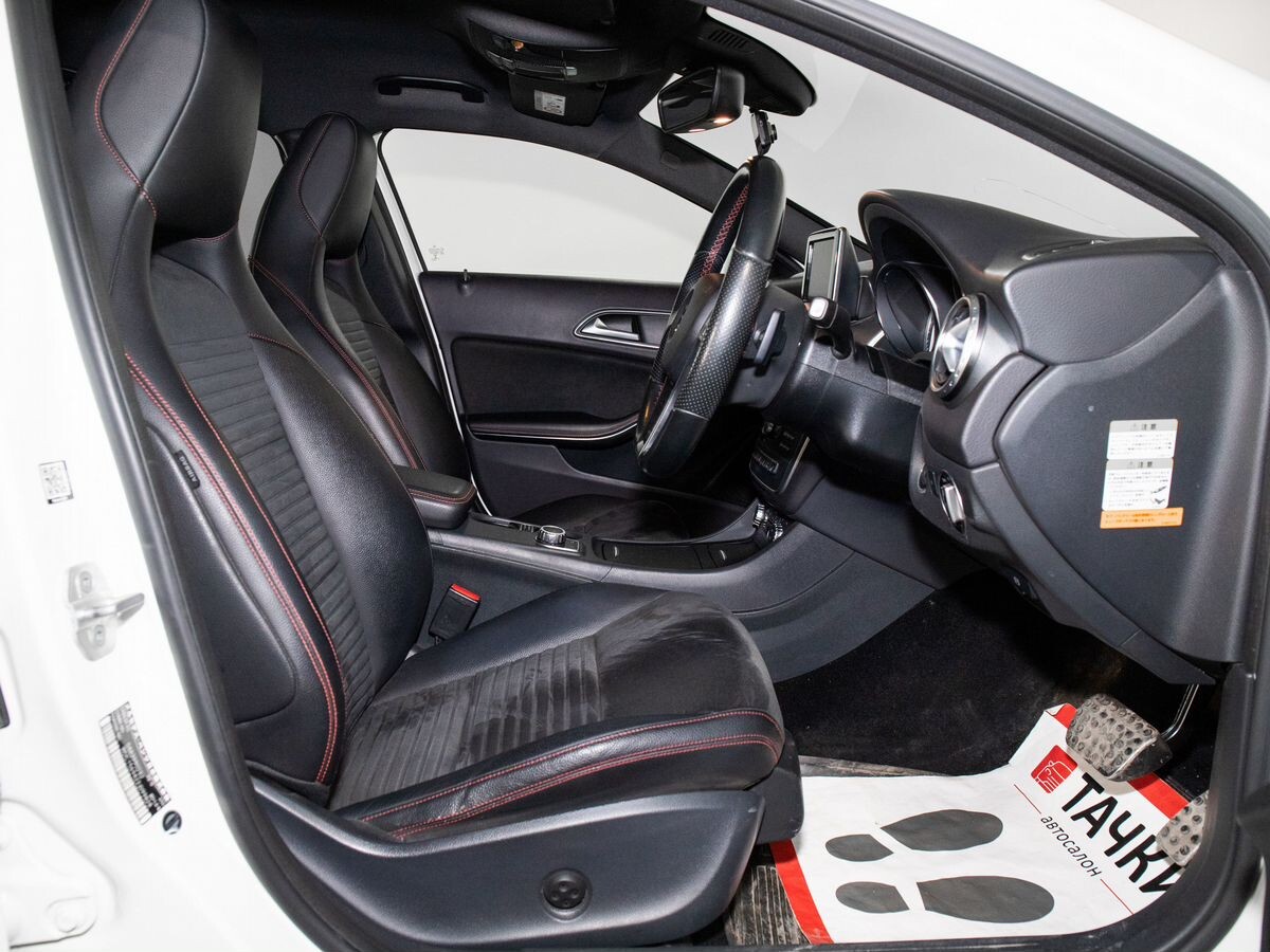 Mercedes-Benz GLA-Class 2014 - фото автомобиля