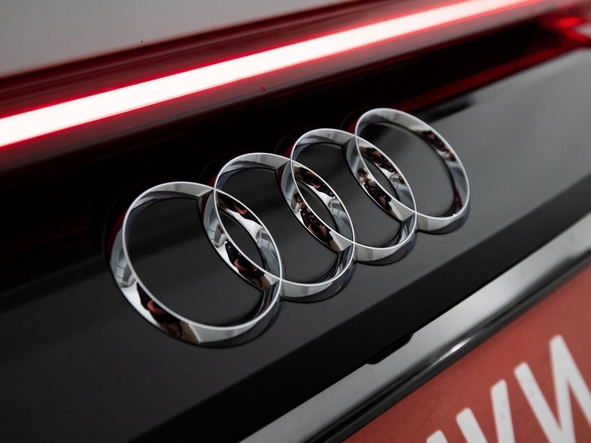 Audi Q8 2019 - фото автомобиля