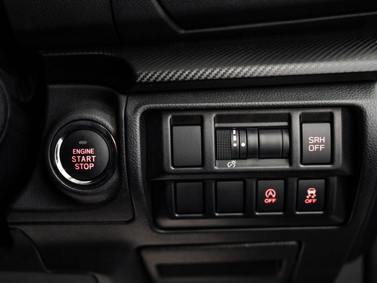 Subaru Impreza 2020 - фото автомобиля