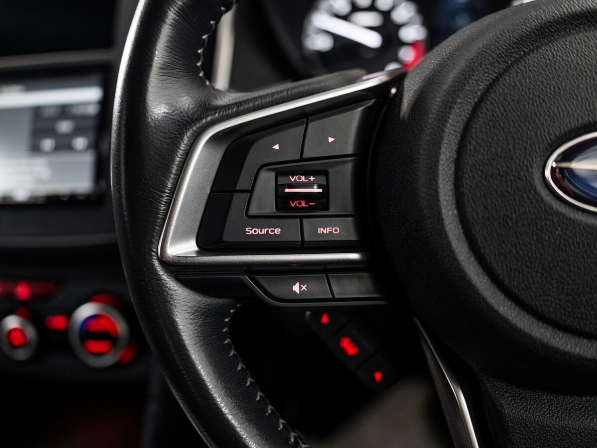 Subaru Impreza 2020 - фото автомобиля