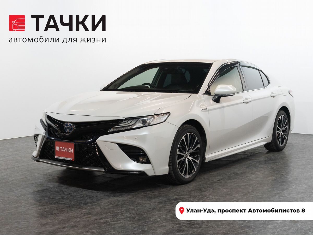 Toyota Camry 2018 - фото автомобиля