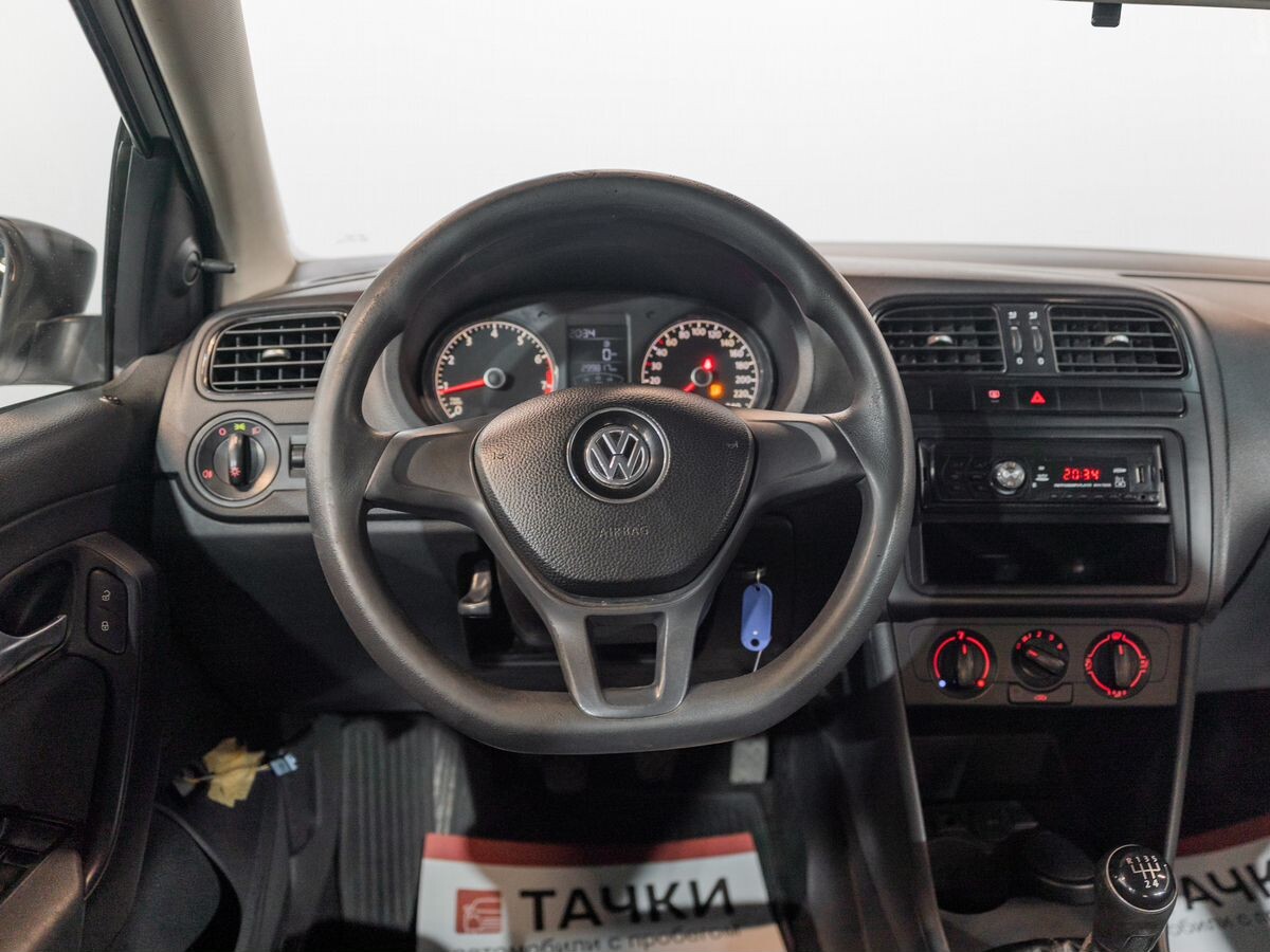 Volkswagen Polo 2019 - фото автомобиля