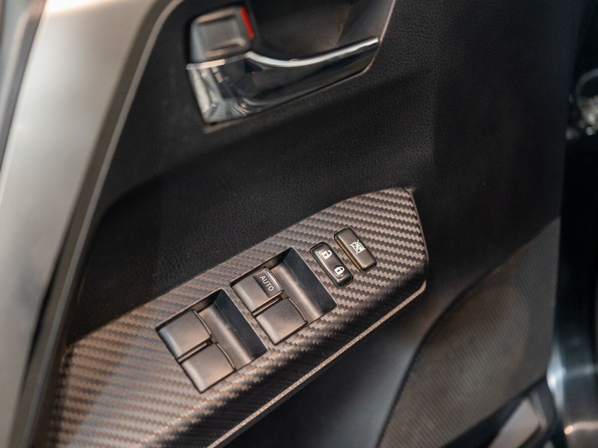 Toyota RAV4 2015 - фото автомобиля