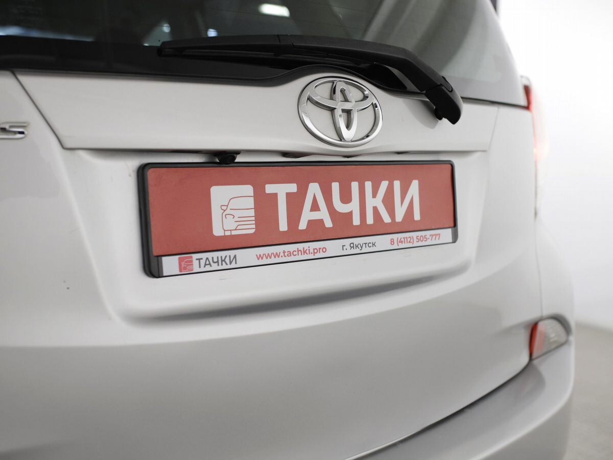 Toyota Ractis 2014 - фото автомобиля