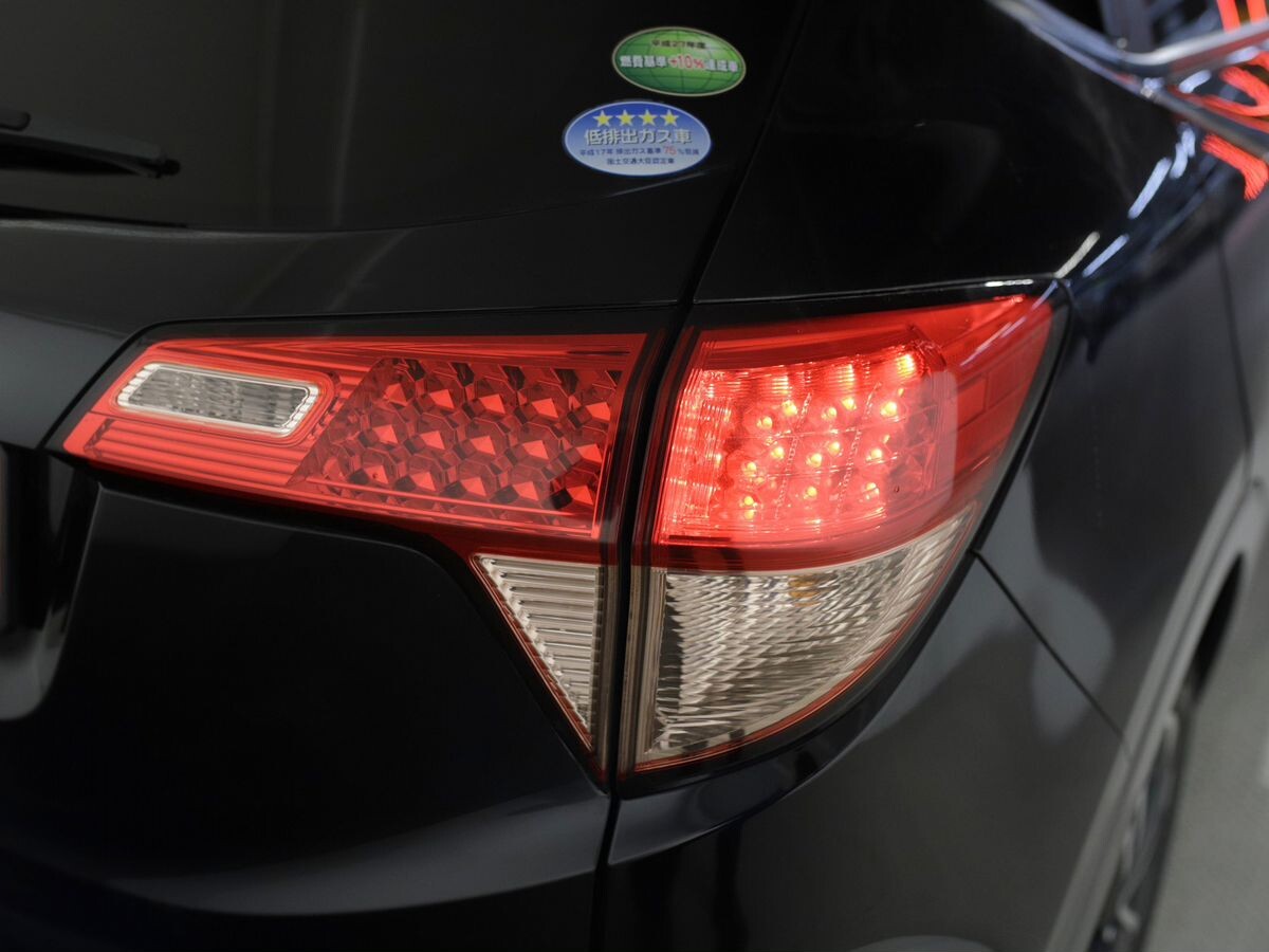 Honda Vezel 2015 - фото автомобиля