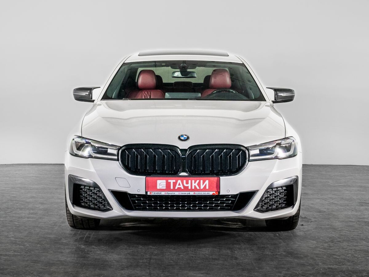 BMW 5 серии 2021 - фото автомобиля