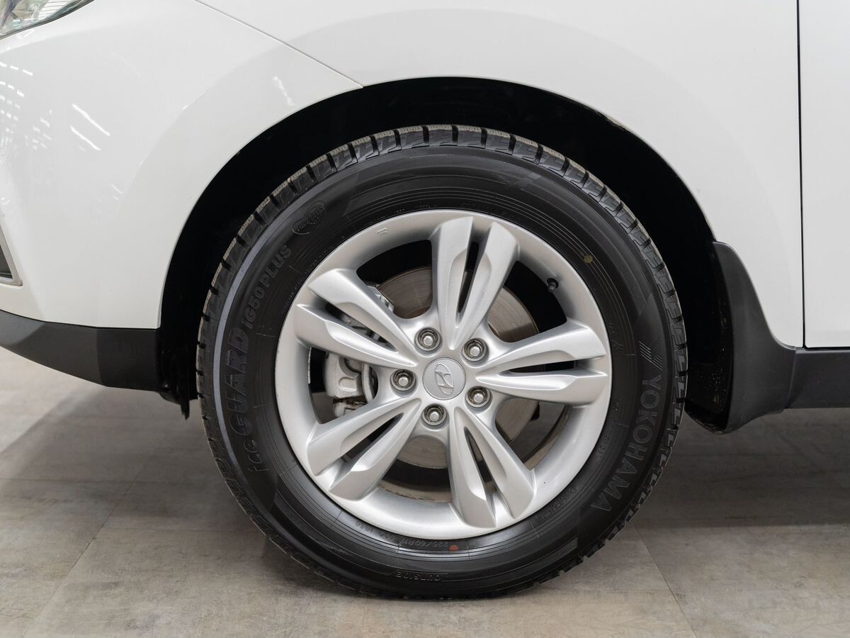 Hyundai ix35 2013 - фото автомобиля