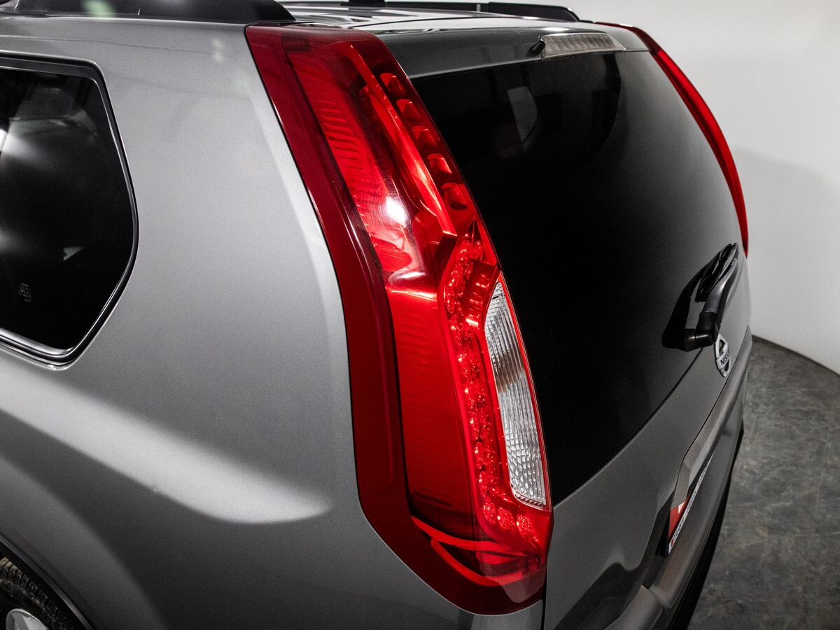 Nissan X-Trail 2011 - фото автомобиля