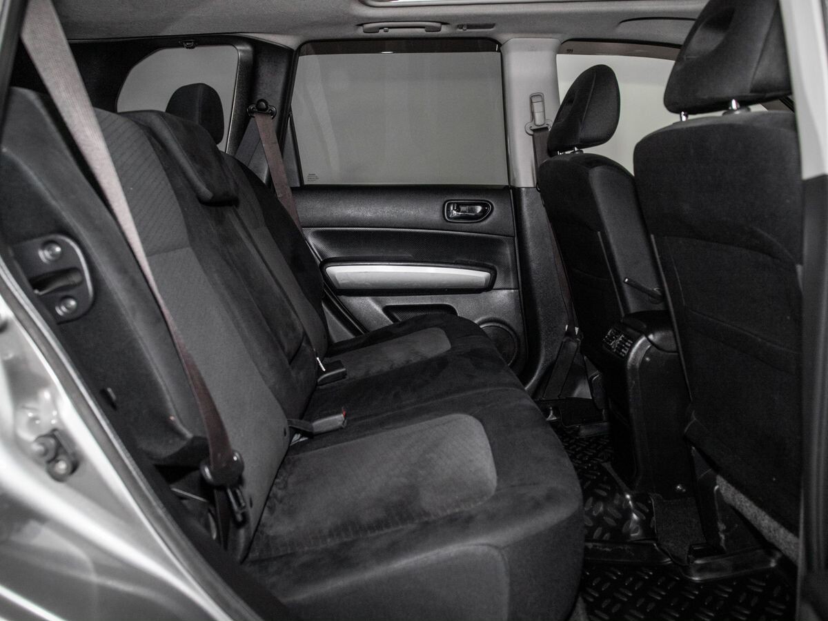 Nissan X-Trail 2011 - фото автомобиля