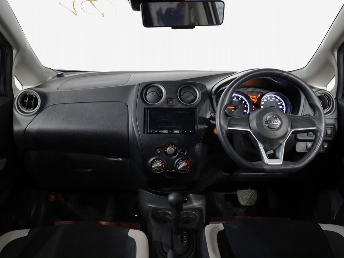 Nissan Note 2020 - фото автомобиля