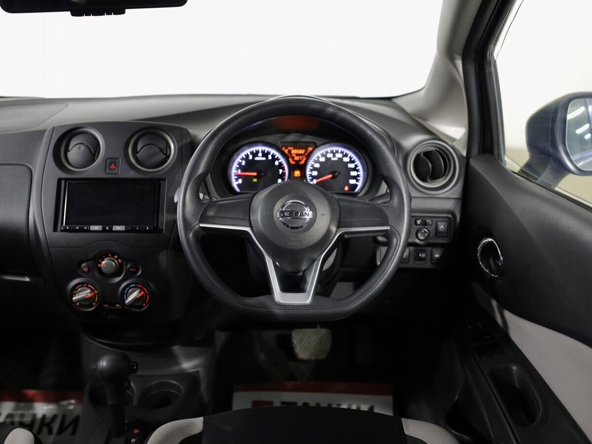 Nissan Note 2020 - фото автомобиля