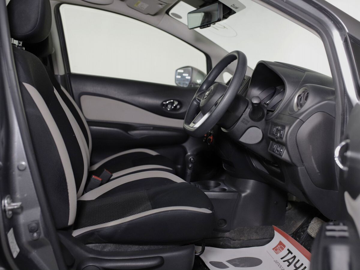 Nissan Note 2020 - фото автомобиля