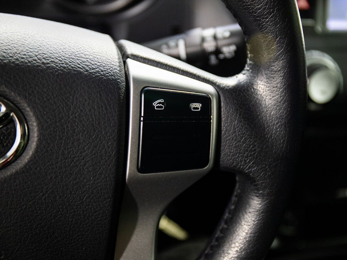 Toyota Land Cruiser Prado 2014 - фото автомобиля