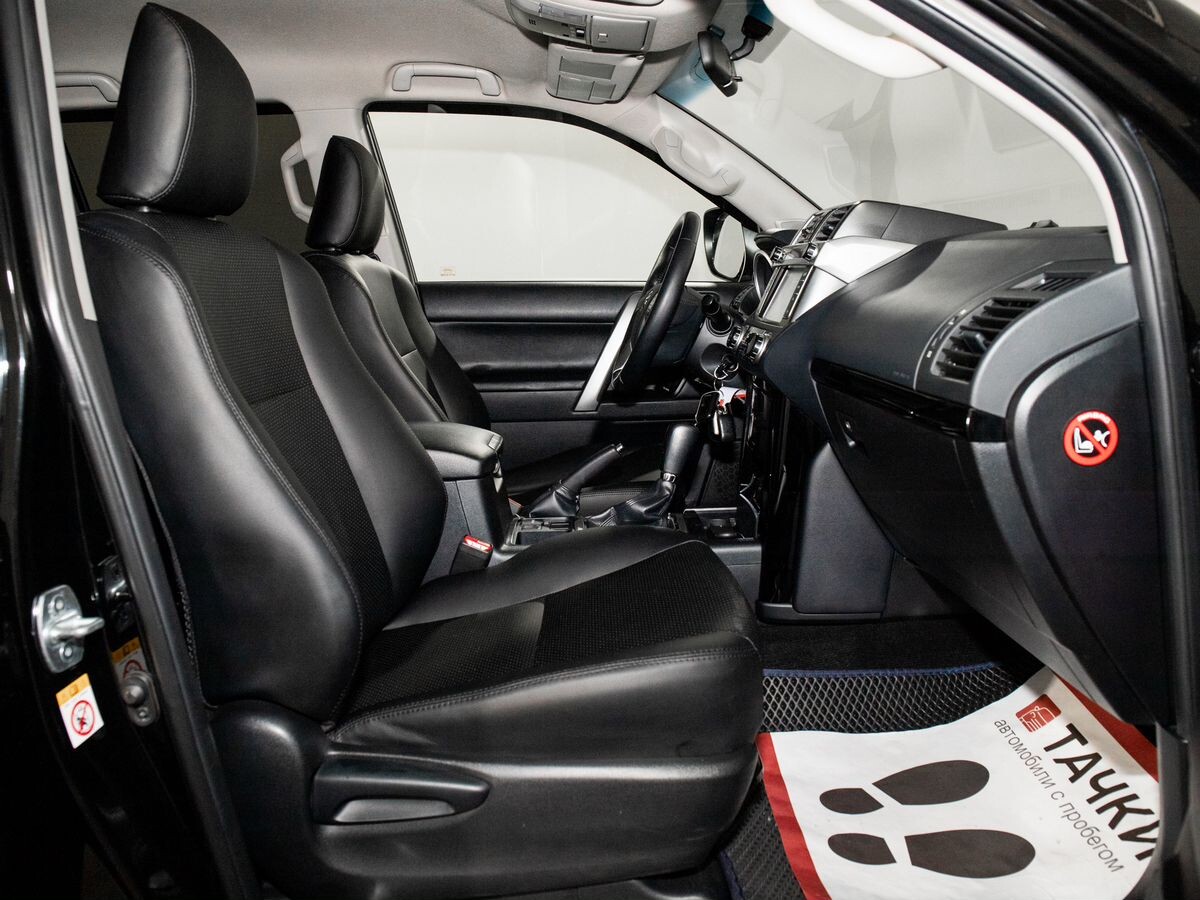 Toyota Land Cruiser Prado 2014 - фото автомобиля