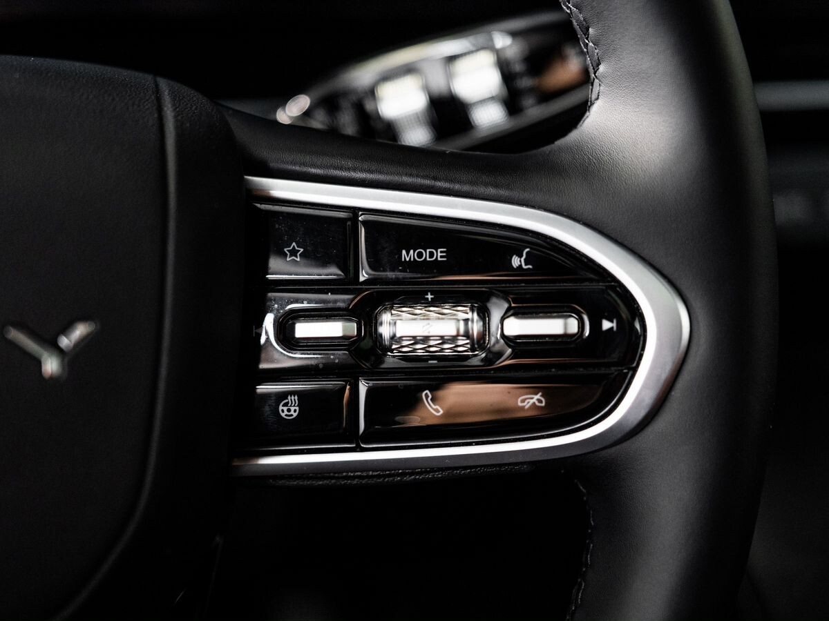 Omoda C5 2023 - фото автомобиля