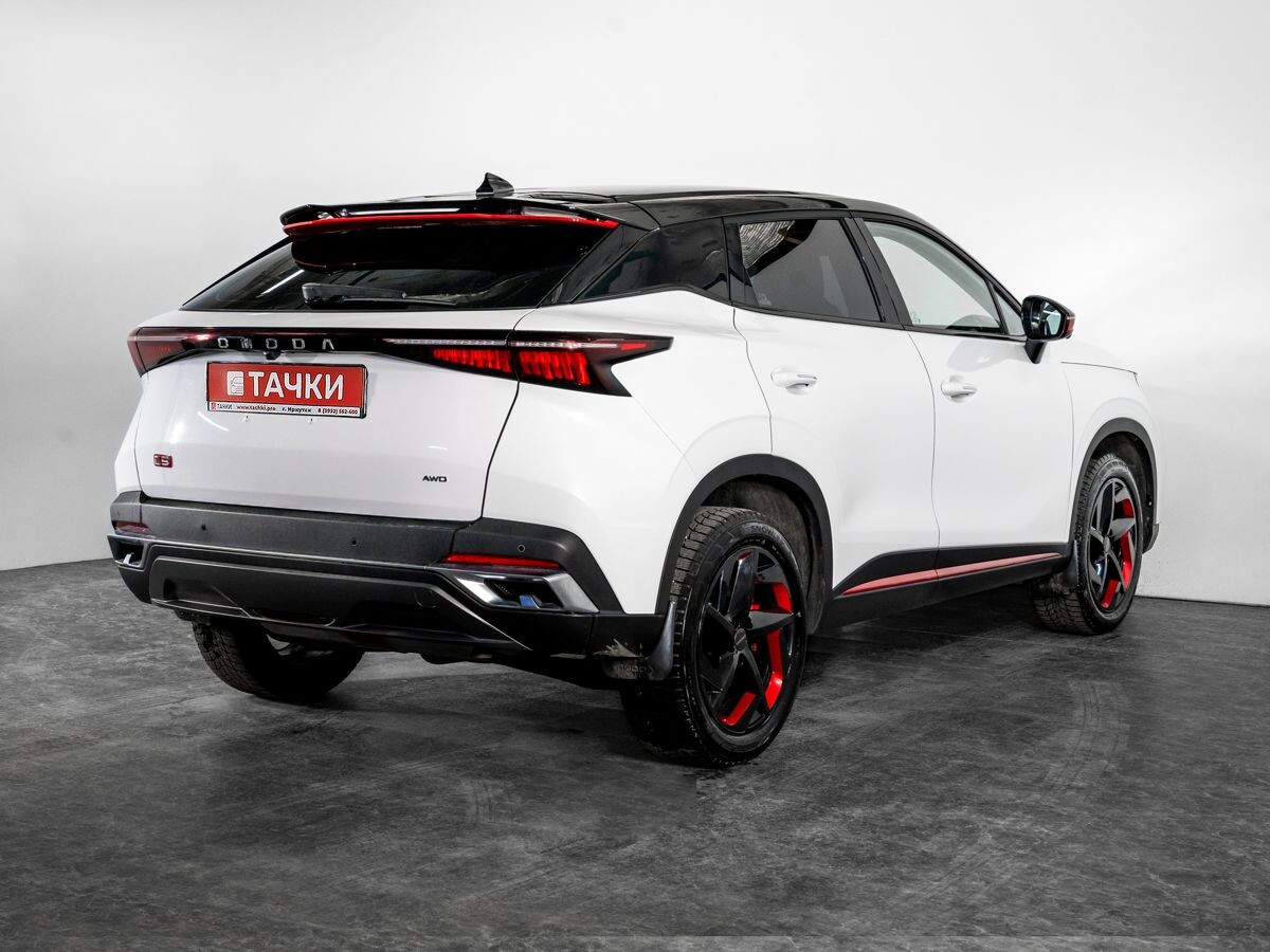 Omoda C5 2023 - фото автомобиля