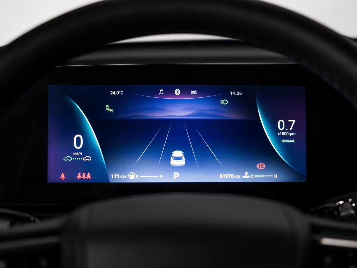 Omoda C5 2023 - фото автомобиля