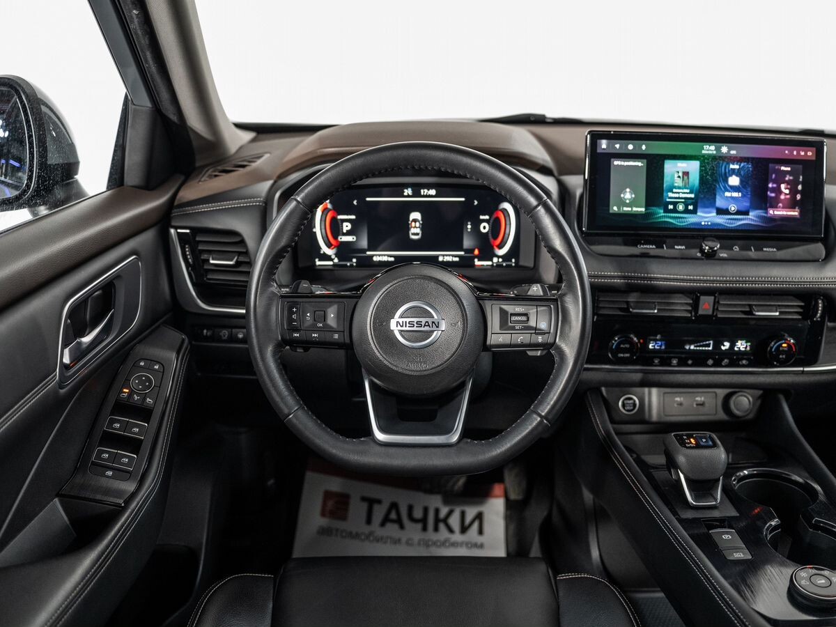 Nissan X-Trail 2021 - фото автомобиля