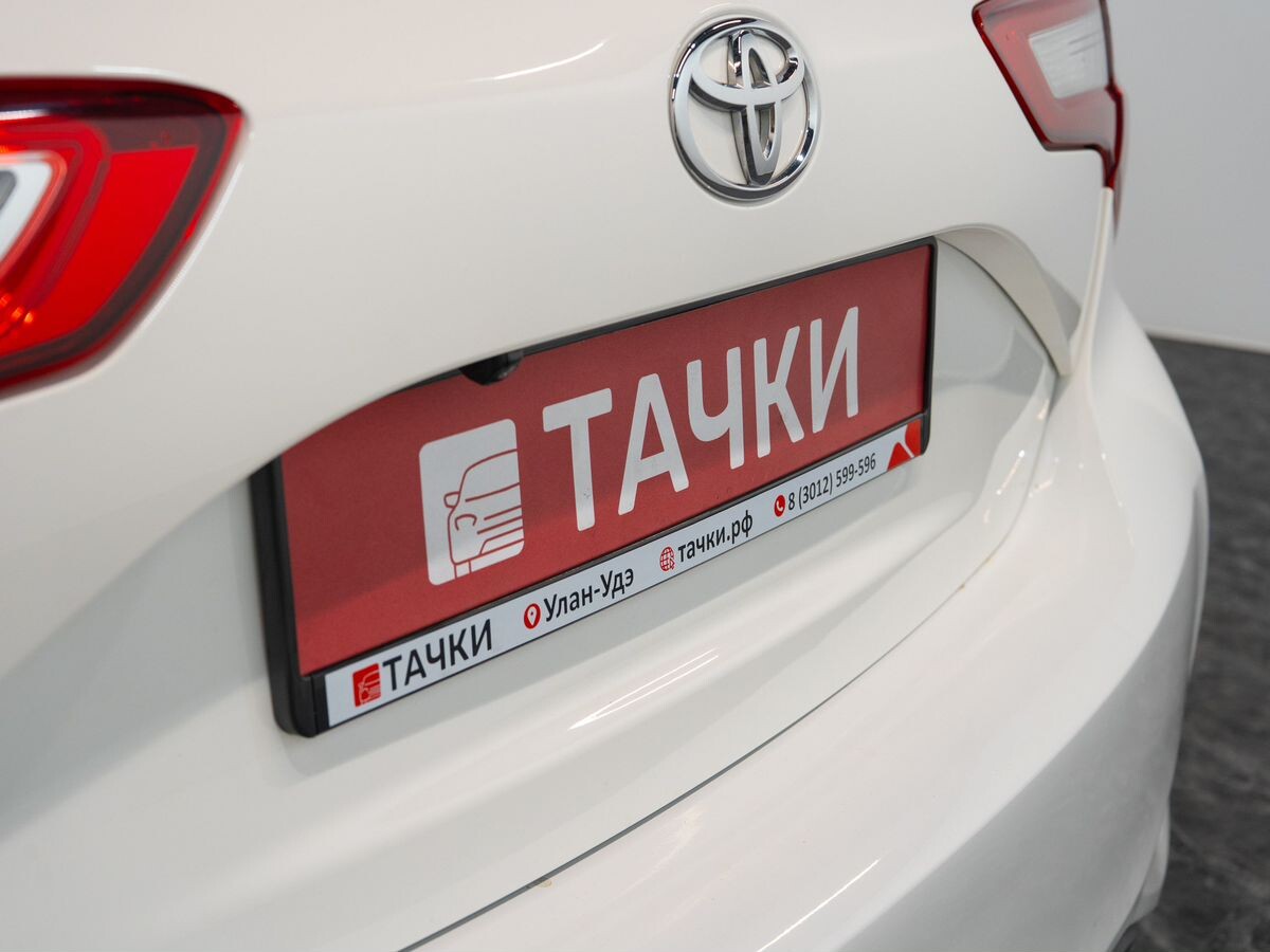 Toyota Vitz 2019 - фото автомобиля