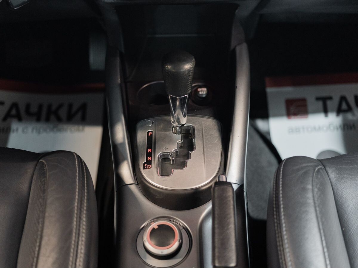 Peugeot 4007 2011 - фото автомобиля