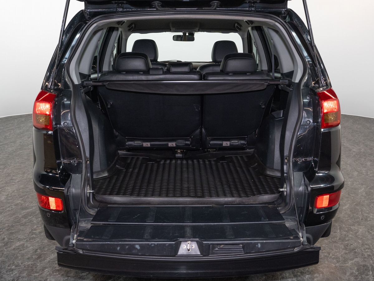 Peugeot 4007 2011 - фото автомобиля