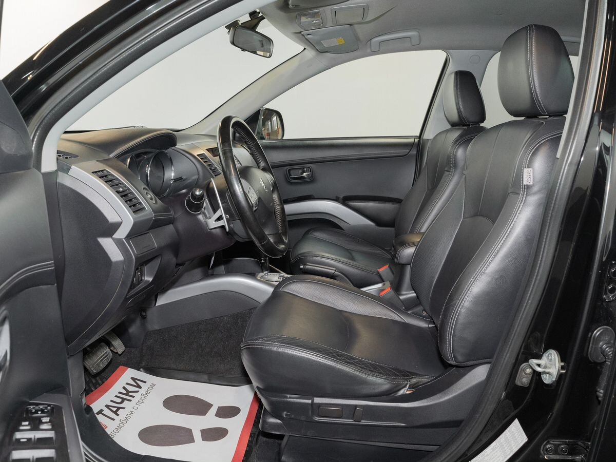 Peugeot 4007 2011 - фото автомобиля