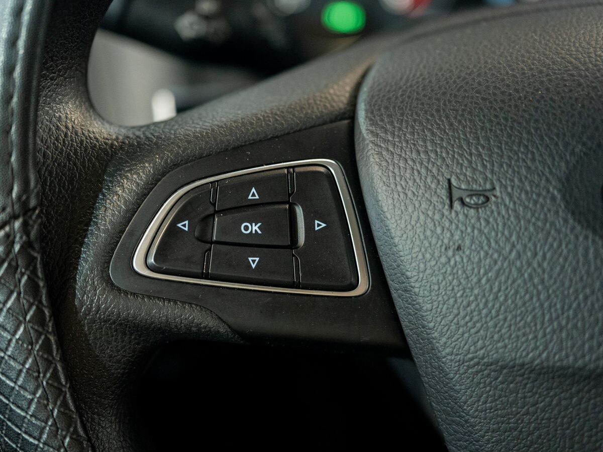 Ford Focus 2016 - фото автомобиля