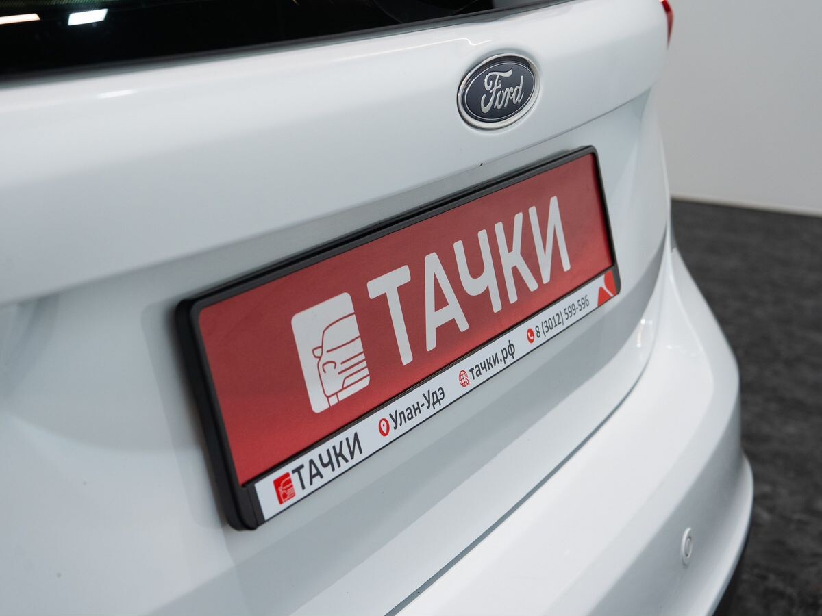 Ford Focus 2016 - фото автомобиля